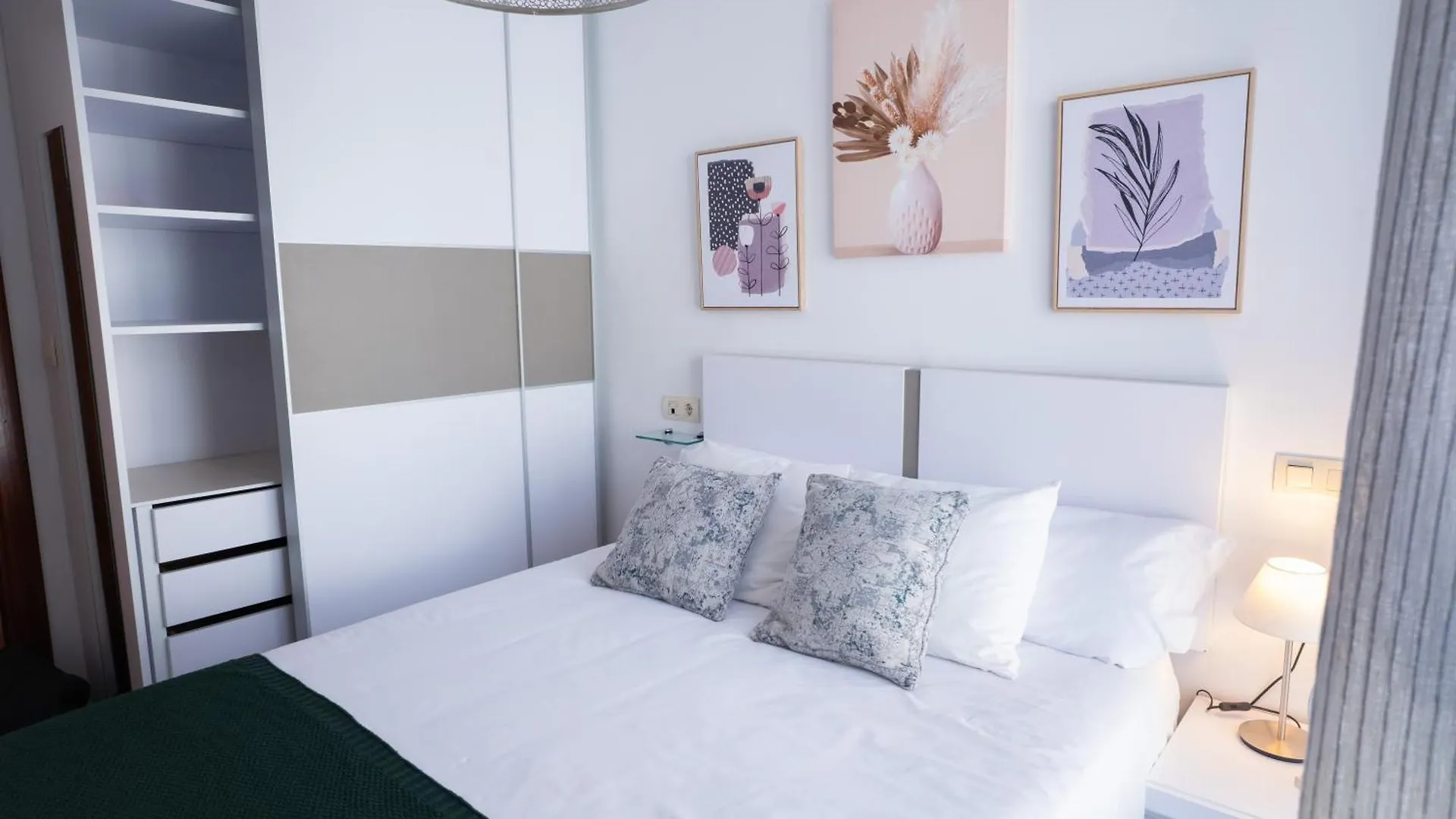 Apartamento Con Garaje En Barakaldo 0*,  Spain